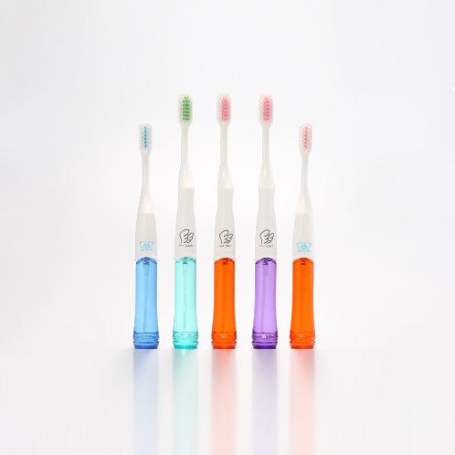 Toothbrush (WHI&CLEAN)